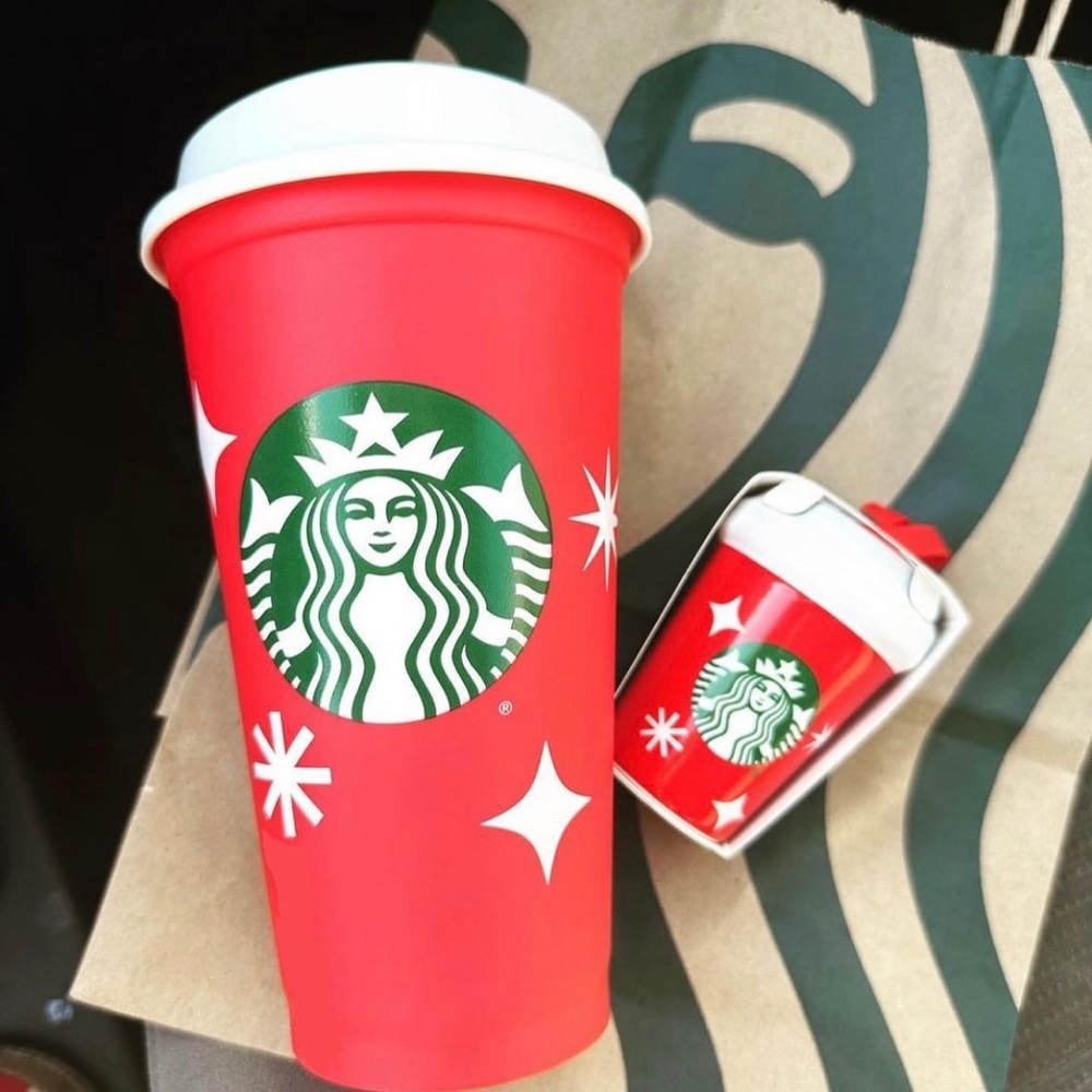 Starbucks Holiday Red Cup 2022 & Ornament - Picture 1 of 1